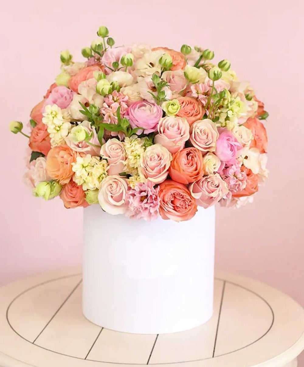 Radiant Dawn – Luxury Box of Roses